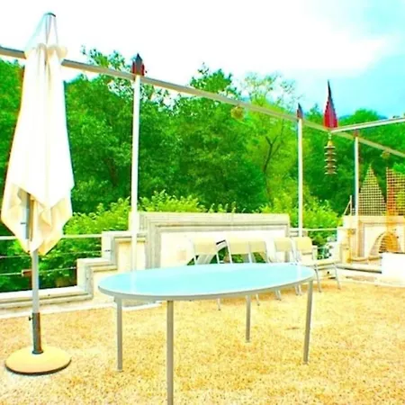 Zentralclub Vatio- Jacuzzi Belmonte De Miranda