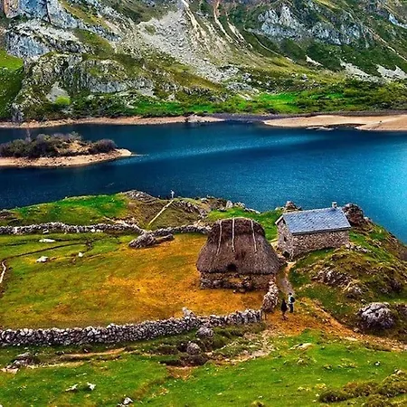 Apartmán Zentralclub Vatio- Jacuzzi *