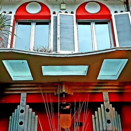 Zentralclub Vatio- Jacuzzi Apartmán *