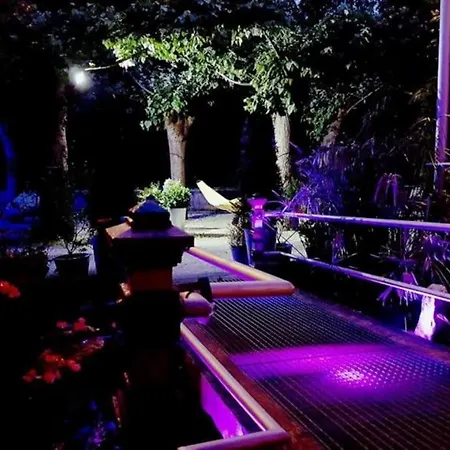 Zentralclub Vatio- Jacuzzi Belmonte De Miranda